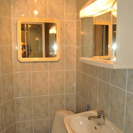 Aparthotel Kuukkarin Kortteeri 3*