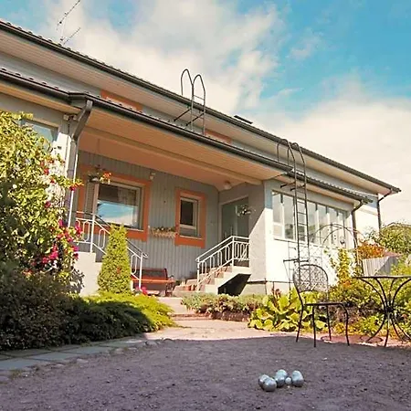 Kuukkarin Kortteeri Aparthotel 3*