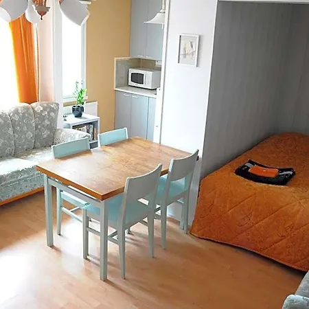 Kuukkarin Kortteeri 3* Pori