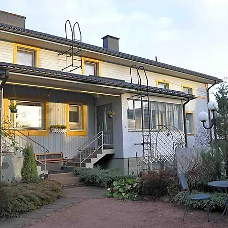 Kuukkarin Kortteeri Aparthotel 3*